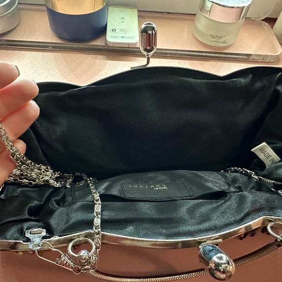 Clutch beaded purse - Picture 3 of 3